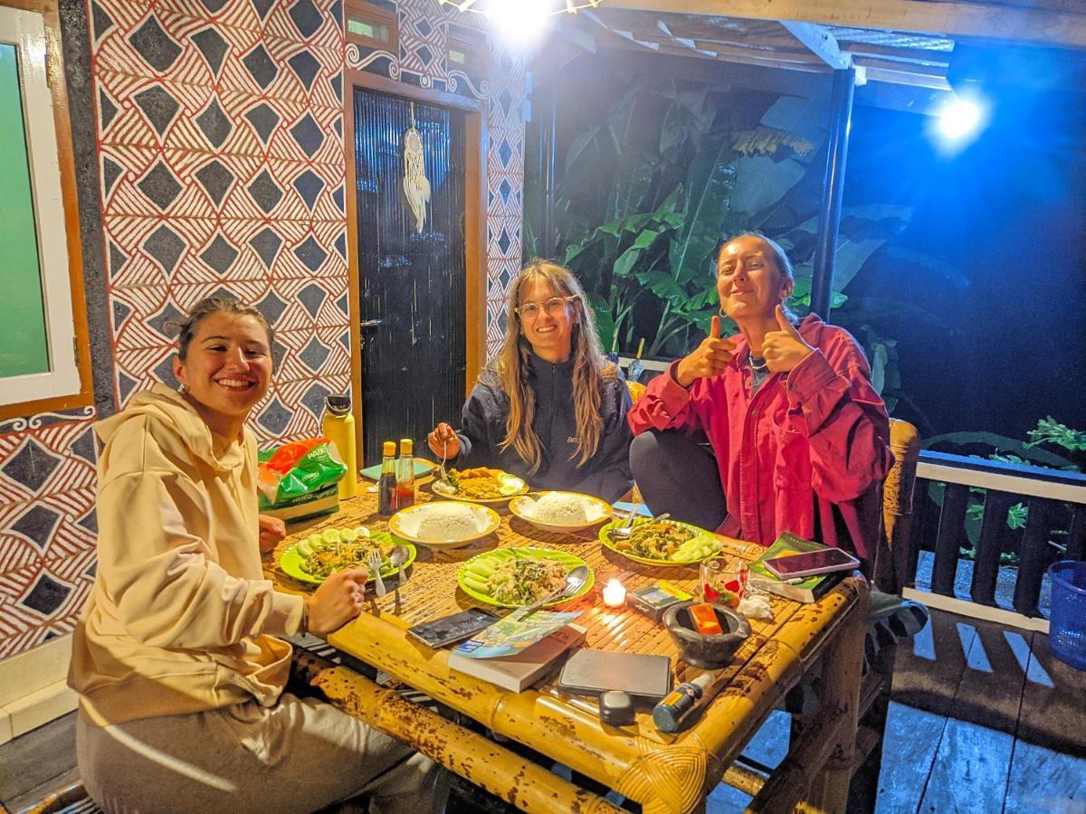 Tetebatu Mountain View Homestay Extérieur photo